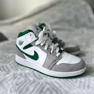 Nike Jordan mid